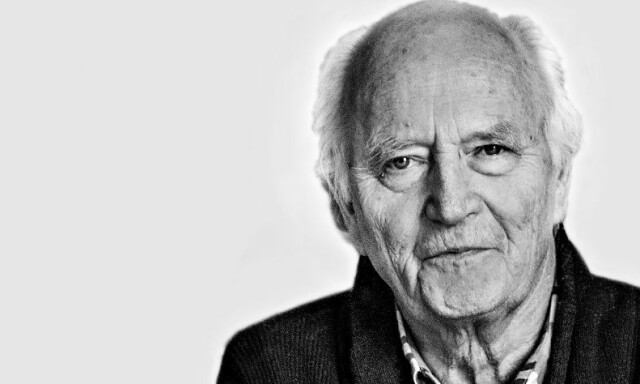 Thorvald Stoltenberg ble overrasket da han lot bilen stå: - Bilfrie sentrum er rett rundt hjørnet